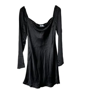 NWT Princess Polly Star Power Black long sleeves Mini Dress size 6 thumbnail 2