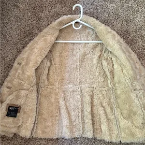 Women’s Brown Shearling Suede Jacket thumbnail 5