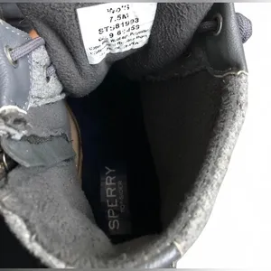 Sperry Women's Size 7.5 Gray Rain Short Boots Booties Gray Quilted Short. thumbnail 9