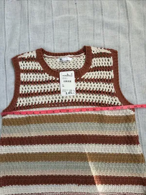 DR2 by Daniel Rainn NWT Stripe Tassel Trim Crop Sweater Tank thumbnail 11