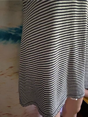 Skye’s The Limit Women’s Striped V-Neck Sleeveless Dress Petite LG NWT thumbnail 6