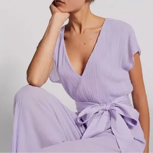Alice + Olivia Mitsue Plissé Jumpsuit 2 Lilac Pleated Wide Leg Belted thumbnail 3