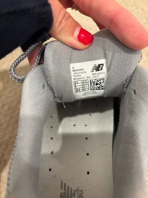 New Balance Sneakers Women’s 8 thumbnail 3