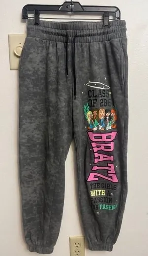 Bratz Class of 2001 Graphic Sweatpants Grey Acid Wash Joggers Small (G) thumbnail 1