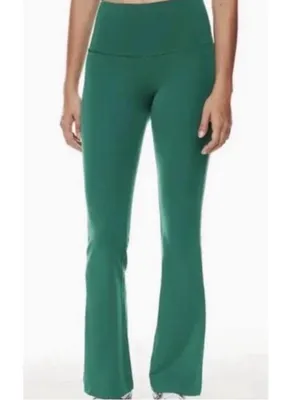 Aritzia TNA Chill Atmosphere Flare leggings thumbnail 2