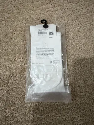 Lululemon Daily Essential Crew Socks Unisex White/Brown Wordmark Size M thumbnail 3