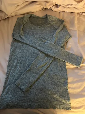 Lululemon Swiftly Tech Long Sleeve thumbnail 1