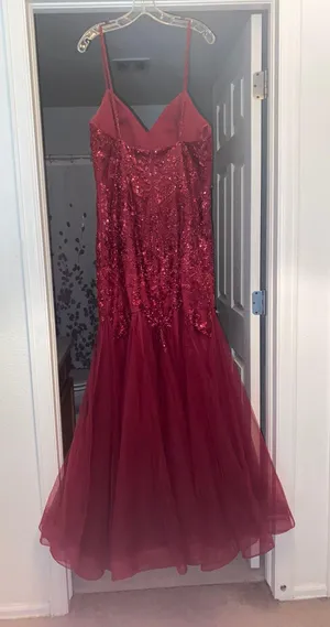 Prom Dresss Red Size 12 thumbnail 2
