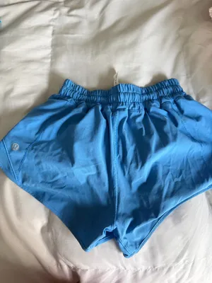 Lululemon Hotty Hot Shorts 2.5" thumbnail 3