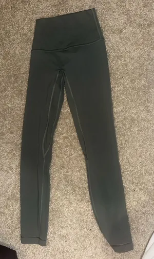 Lululemon Leggings thumbnail 1