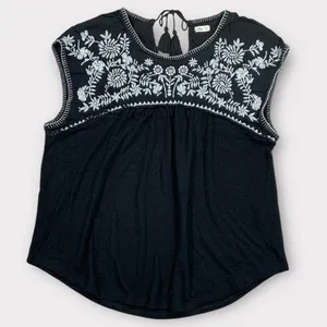 Women’s Hollister Embroidered Boho Blouse Size M thumbnail 1