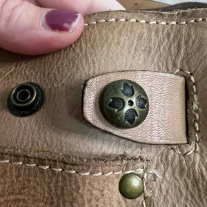 🔥 Patricia Nash Genuine Leather Messenger Crossbody Bag – Vintage Studded Style thumbnail 8