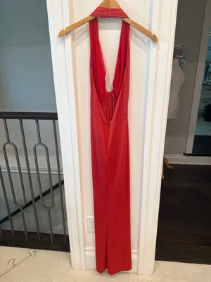 NIALI Red Plunging Halter Maxi Gown Dress Size 4 MSRP $518 thumbnail 6
