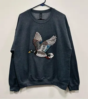 Duck hunting Gray Sweater with sequin mallard Duck Design! Size large! thumbnail 1