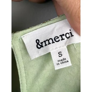&Merci Green & White Floral V-Neck Shift Tiered Dress - Size - Small thumbnail 5