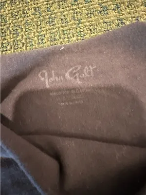 Brandy Melville/John Galt Cropped Off-The-Shoulder Cross Top thumbnail 3