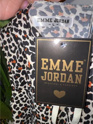 Emme Jordan Sleeveless Hooded Pajama Set thumbnail 2
