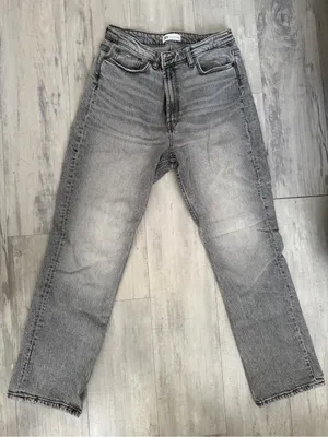 Zara Light Gray Straight Leg Women’s Jeans thumbnail 1