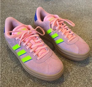 Pink VL court adidas bolds thumbnail 1