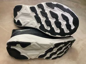 Hoka one one Clifton 9 Mens sneakers shoes size 7 thumbnail 7