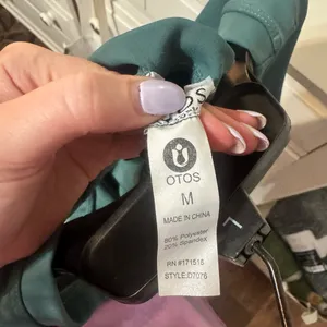 athletic dress Green Size M thumbnail 3