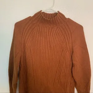 7Modifier‎ Mock Neck Sweater Tan Rust Ribbed Front Brown thumbnail 3