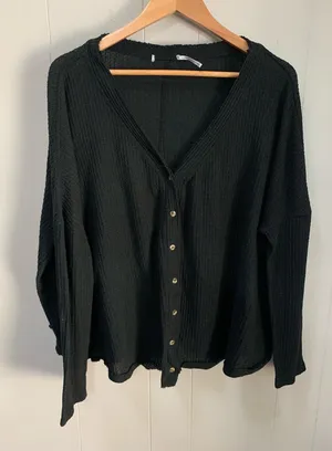 Urban Outfitters Black Waffle Knit Thermal Shirt Large thumbnail 1
