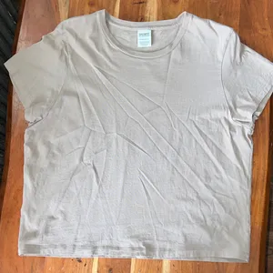 PINK Victoria's Secret Light Tan Short Sleeve Tee Size XL thumbnail 1