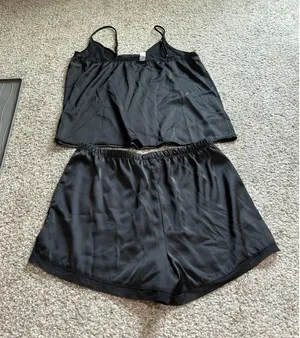 Target Black satin pajama set thumbnail 4