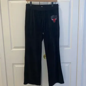 Vintage Y2K NBA Chicago Bulls Basketball Black Velour Lounge Pants Size Medium thumbnail 5
