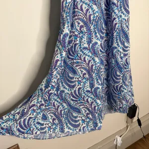 J.Crew Smocked Back-Cutout Paisley Maxi Dress Blue Purple Women Size M thumbnail 2