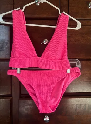 Billabong Bikini Set thumbnail 1
