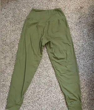 Okali joggers Green Size M thumbnail 3