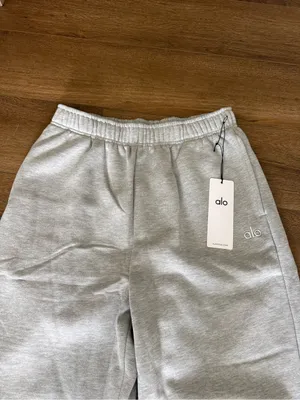 ALO Yoga Light Gray Cozy Wide-Leg Sweatpants thumbnail 2