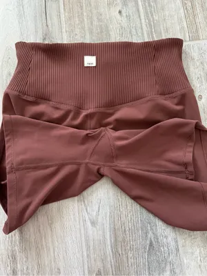 Vuori Women’s Rib Studio  Shorts in Cedar Medium thumbnail 7