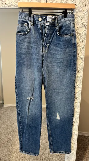Urban Outfitters BDG High-Rise Baggy Straight Leg Jeans 26 thumbnail 1