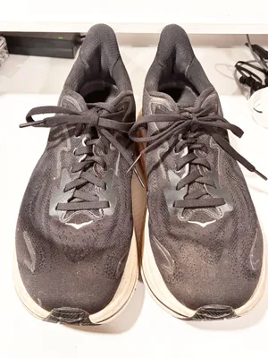 Hoka One CLIFTON 10 Running Shoes Low Top Sneakers Size 10B thumbnail 2