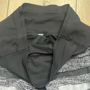 Lululemon Pace Perfect Shorts 3" Air Time White Black Size 4 thumbnail 6