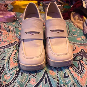 MIA Women's Deena Round Toe Platform Lug Sole Loafers Bone Size 9.5 thumbnail 2