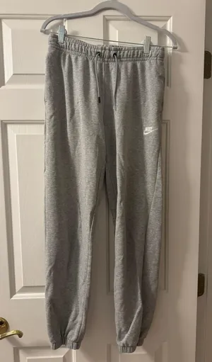 Grey Nike Sweatpants  thumbnail 1