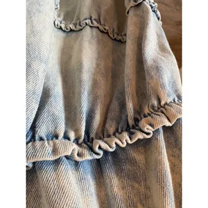 Entro Women Light Acid Wash Denim Tiered Mini Dress V-Neck Sleeveless Large NWT thumbnail 3