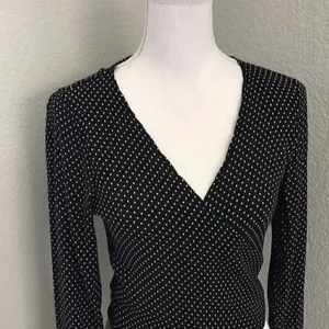 Brandy Melville Wrap Top   thumbnail 2