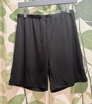 Ekouaer Women's Black Ribbed Athletic Shorts with Elastic Waistband thumbnail 1