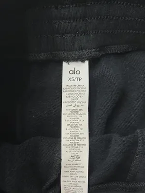 ALO Yoga Woman's Black Athletic Barmuda Shorts Size XS thumbnail 5