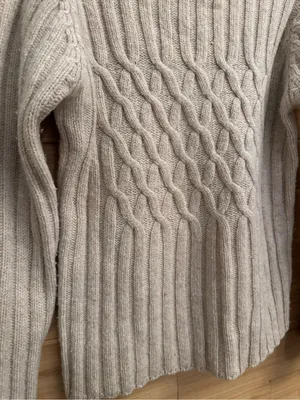 Fisherman Women’s Med Wool Cashmere Turtleneck Cable Knit Sweater Ireland FLAW thumbnail 7