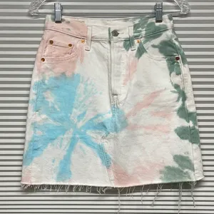 Levi’s Premium Denim White Tie Dye High Rise Button Fly Mini Jean Skirt Size 25 thumbnail 1