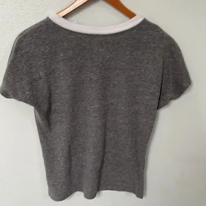 Washington State University League V-neck T-shirt. Size Small. thumbnail 2