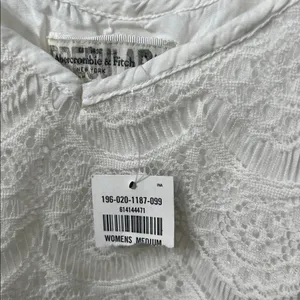 Abercrombie & Fitch White Lace Cami Tank NWT – Adjustable Straps – Size M thumbnail 2