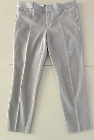 Banana Republic | ladies Sloan Fit cropped pants. Size: 6 thumbnail 1