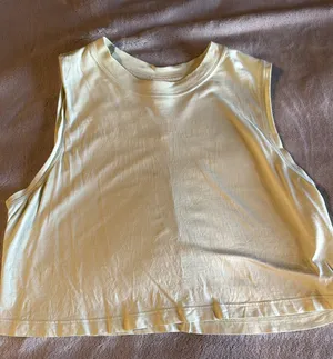 Lululemon Tank Top thumbnail 1